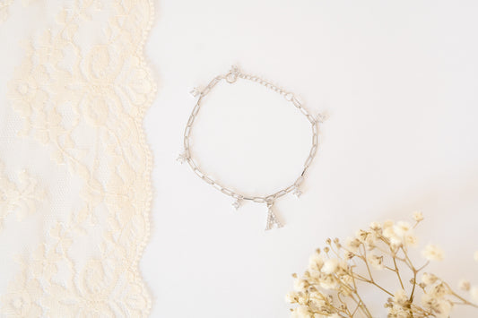 Pulsera BRIGHT INITIAL en cajita NO PUEDO DAR EL SÍ SIN TENERTE A MI LADO- Be Love