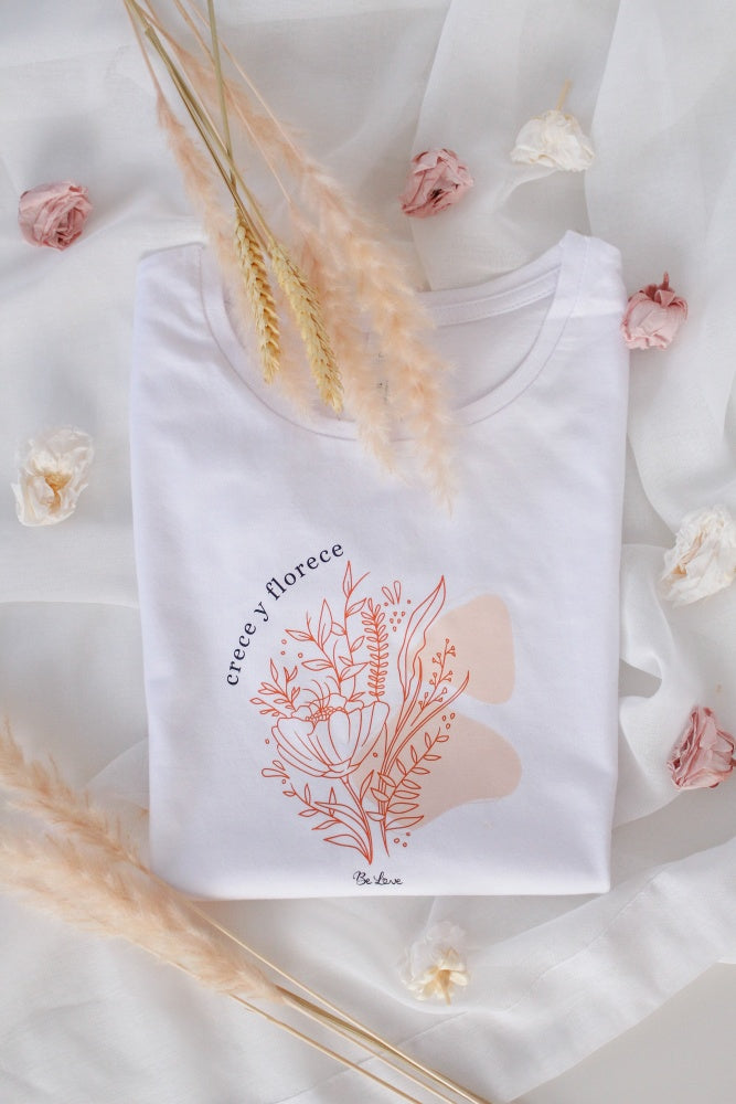Camiseta Crece y Florece- Be Love