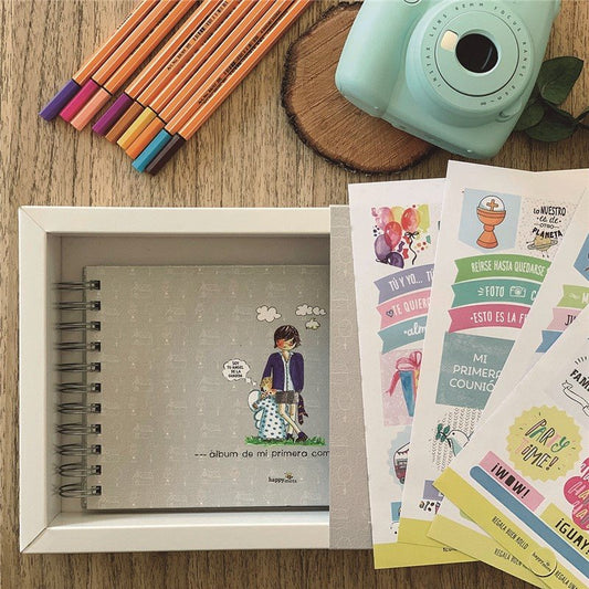 Álbum MI PRIMERA COMUNIÓN NIÑO - Happy Mots