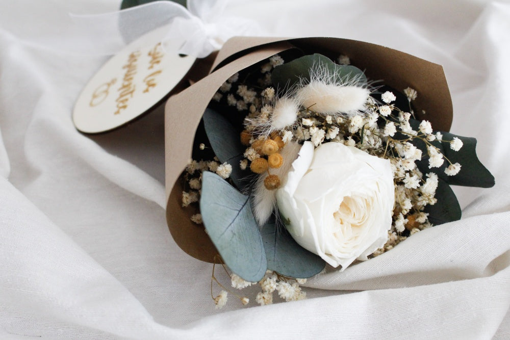 Ramo Pequeño Con Flores Preservadas Sois los siguientes-Be Love