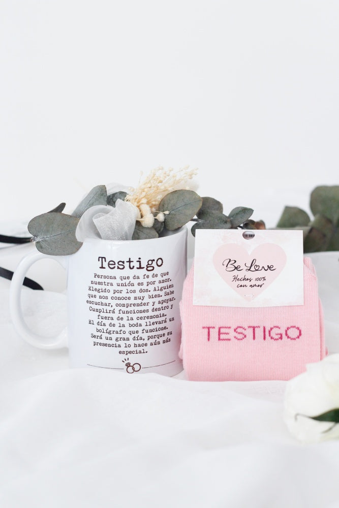 Kit Taza y Calcetines Testigo Rosa- Be Love