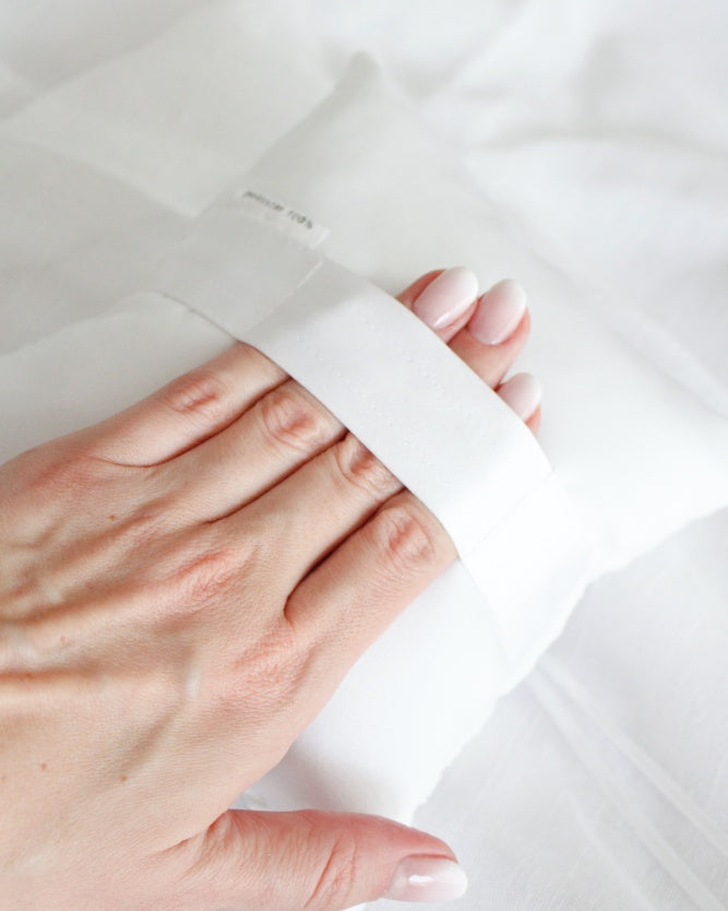 Cojín Porta Alianzas Tul