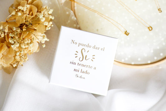 PULSERA DE PLATA CON INICIAL EN CAJITA “NO PUEDO DAR EL SÍ SIN TENERTE A MI LADO”