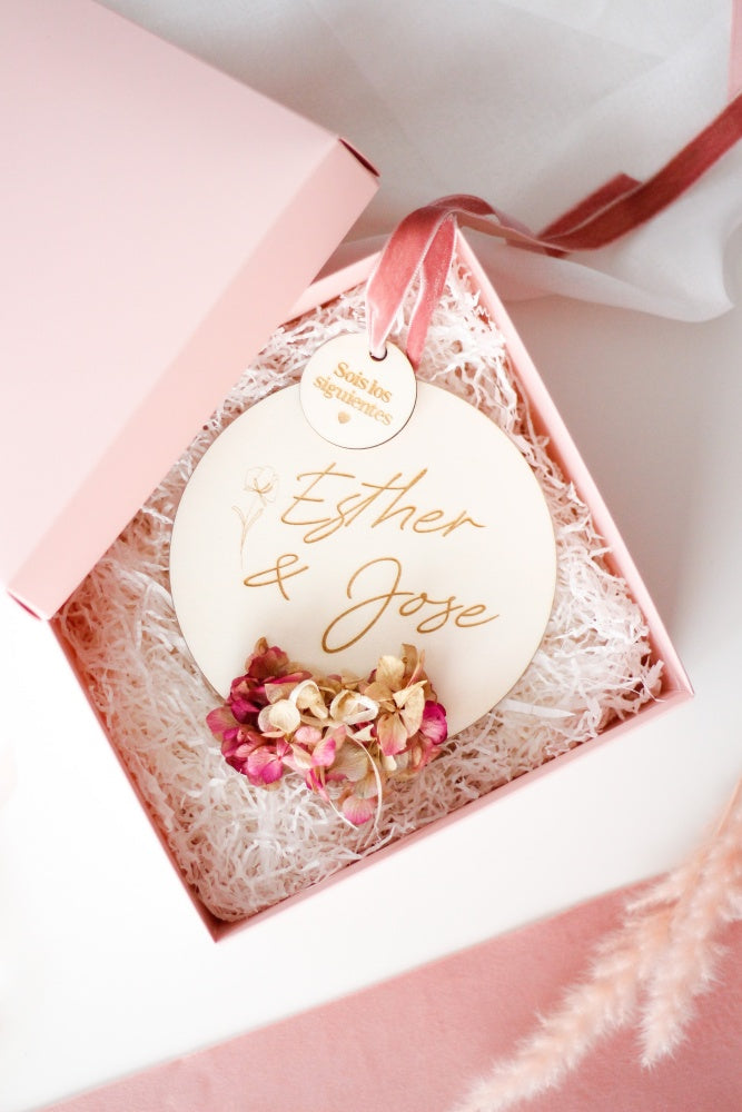Placa de madera Sois los Siguientes Hortensia, Personalizada- Be Love