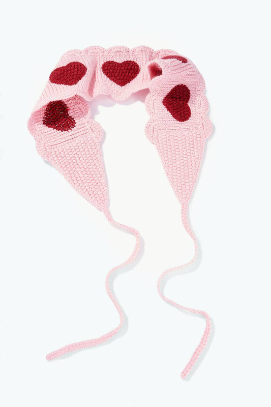 Bandana de ganchillo con corazones