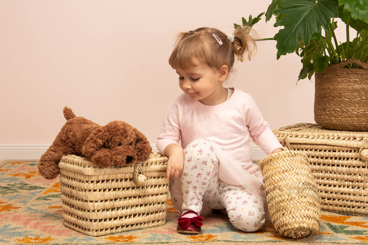 Peluche perro marrón de 28 cm