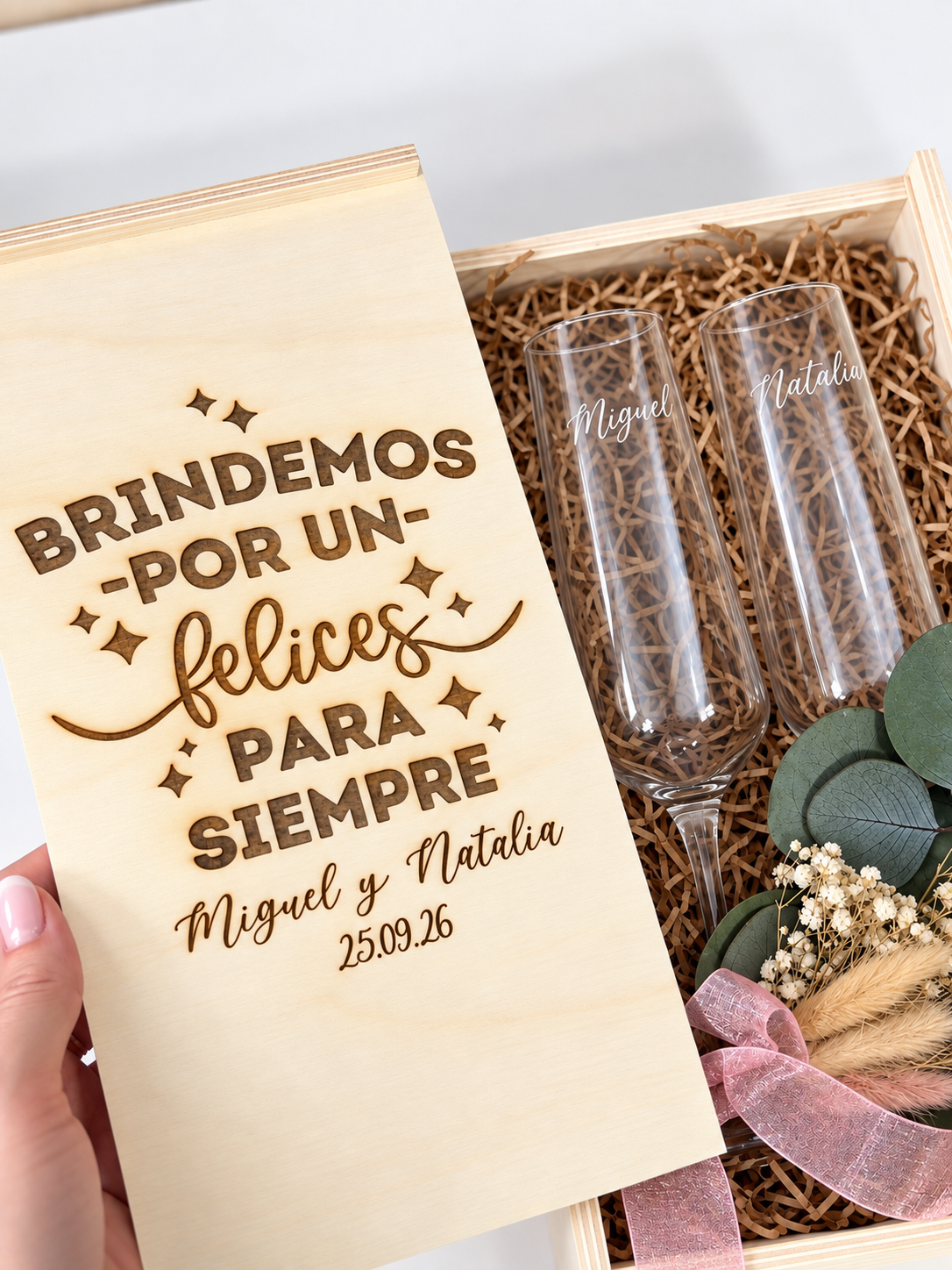 Copas de Cava Personalizadas Con Caja de Madera Brindemos por un Felices para Siempre-Be Love