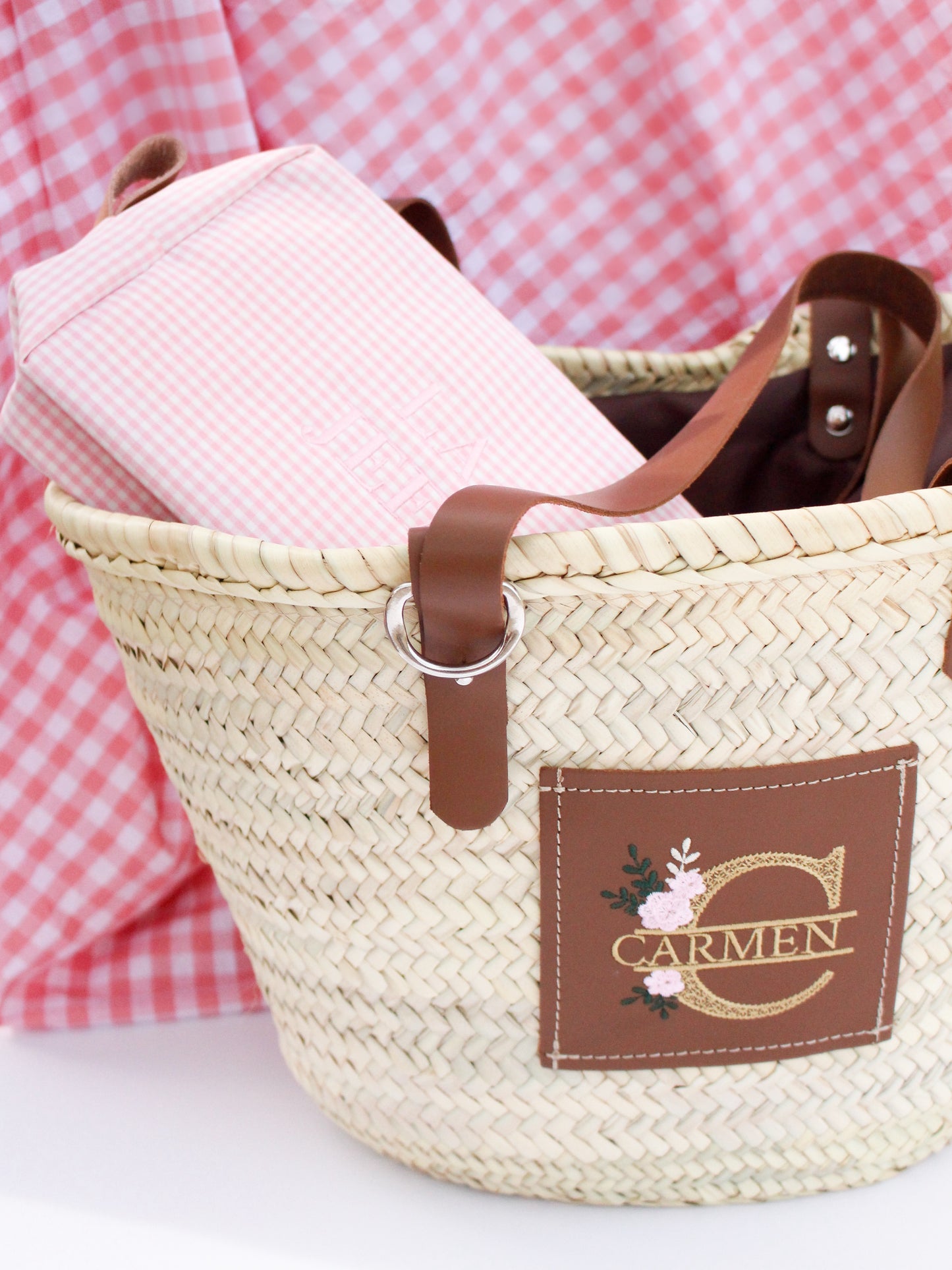 Capazo Personalizado Con Nombre Bordado Flores