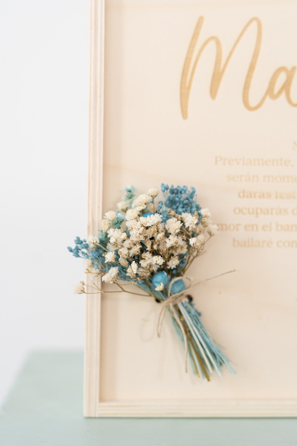 Caja de Madera para La Madrina- Be Love