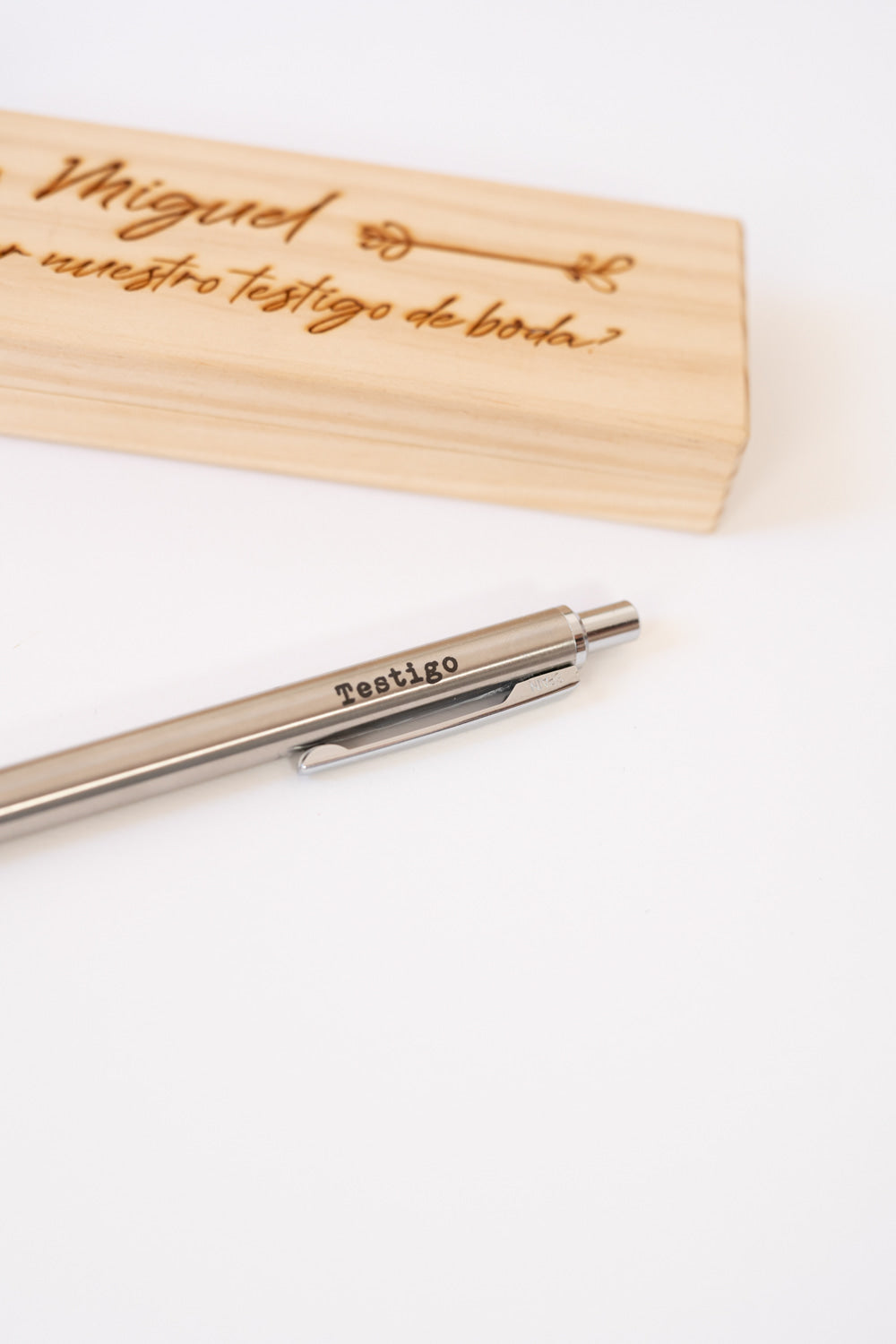 Bolígrafo Personalizado para Testigo de Boda- Be Love