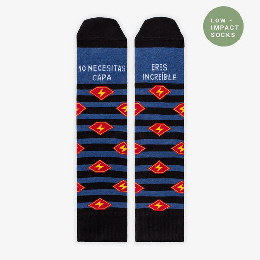 Calcetines "No necesitas capa, eres increíble"-UO*