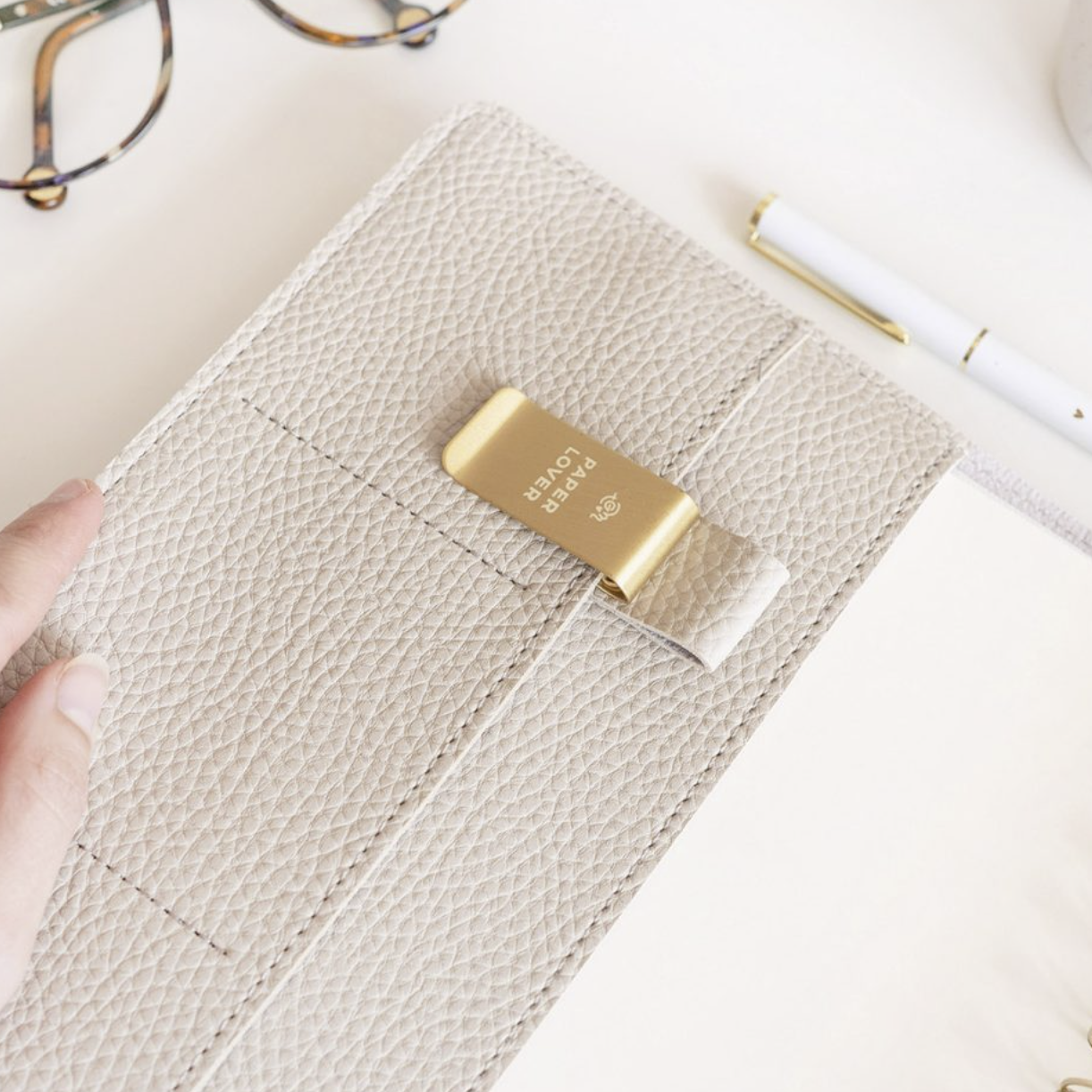 Portabolis con clip PAPER LOVER - The Great Moustache