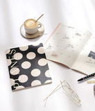 Planes. Planificador mensual ligero. Negro. Grande. - CHARUCA