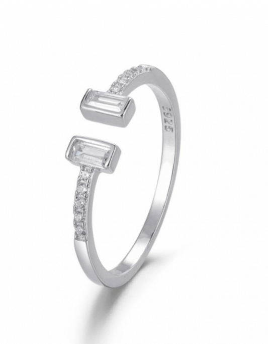 Anillo Circonita Baguette- Plata Primera Ley