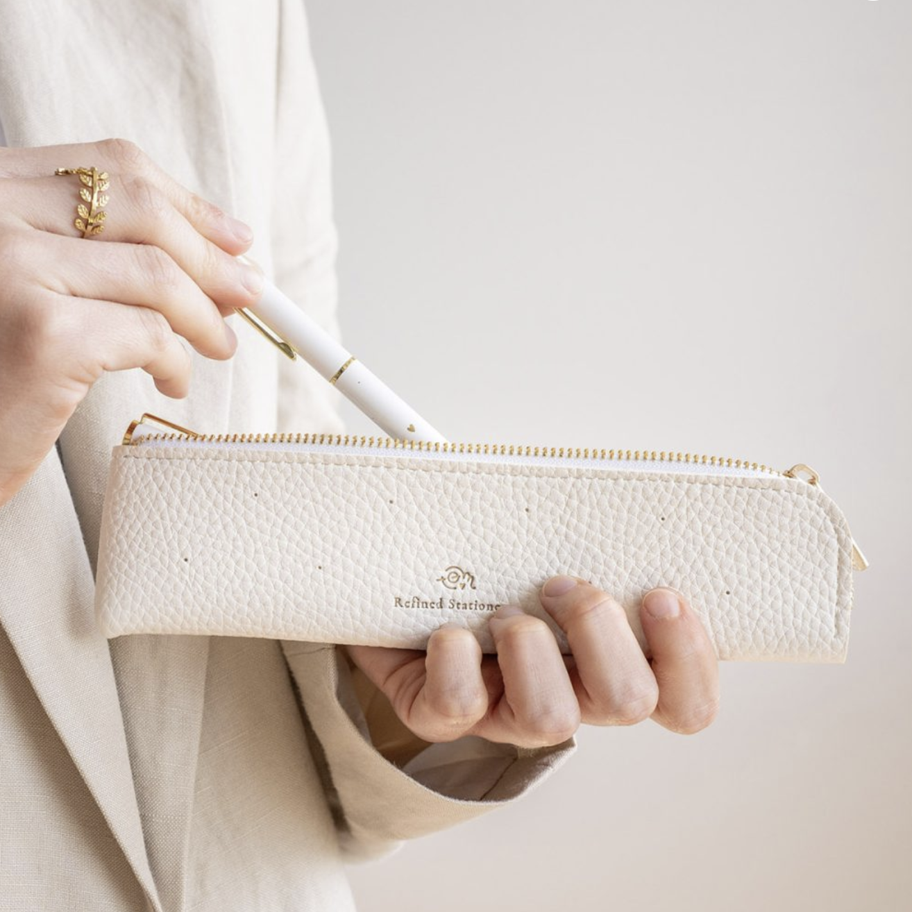 Estuche Dotted Cuero Vegano - The Great Moustache