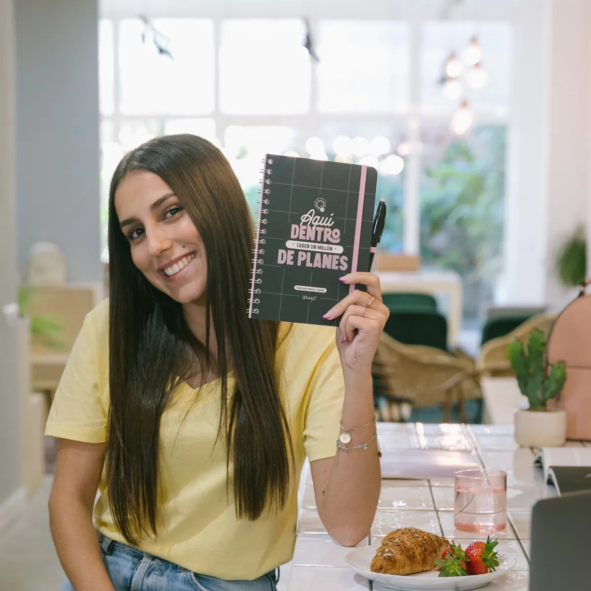 Planificador con Hojas Borrables AQUÍ DENTRO CABEN UN MILLÓN DE PLANES - Mr. Wonderful