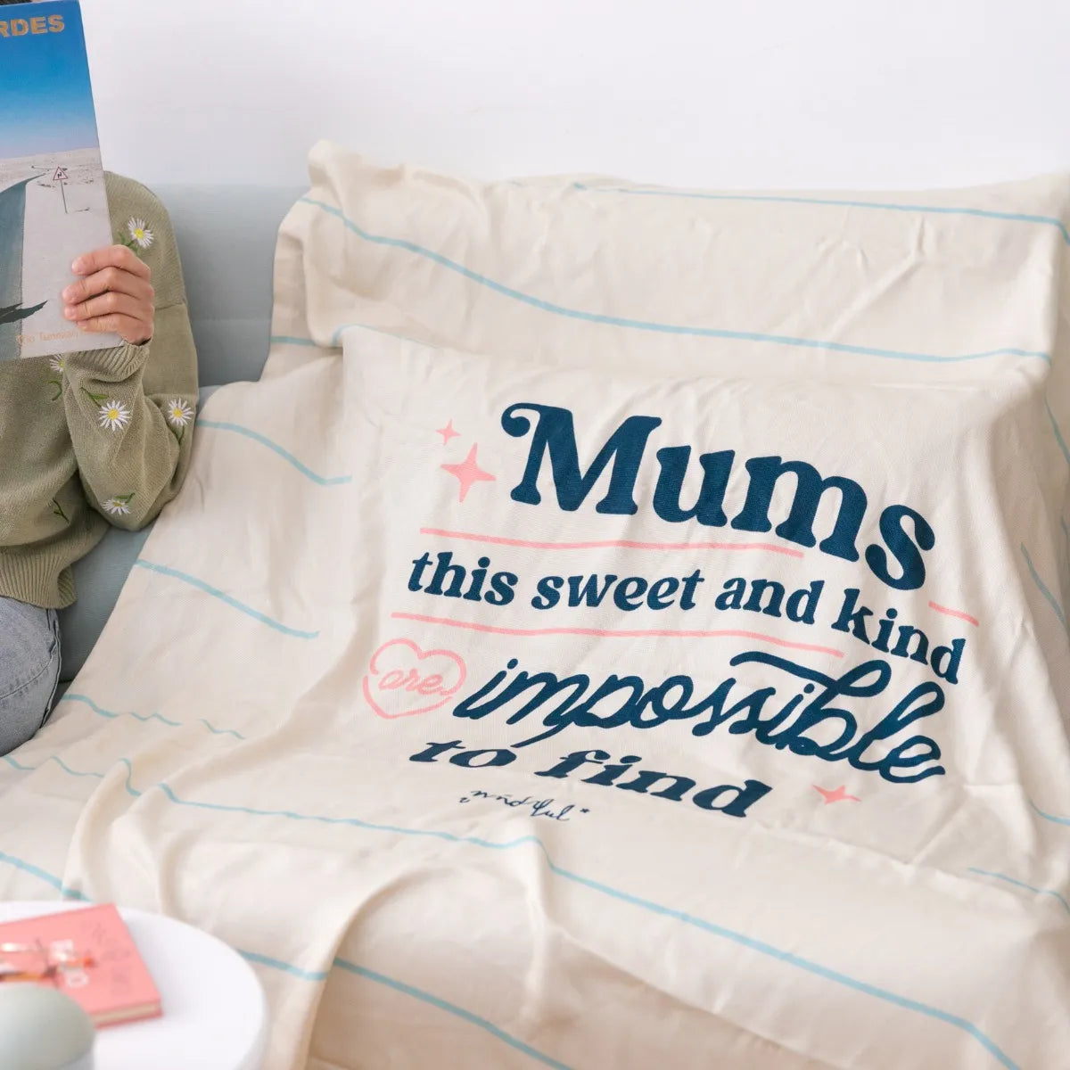 Manta Fina MUMS THIS SWEET AND KIND ARE IMPOSSIBLE TO FIND - Mr. Wonderful