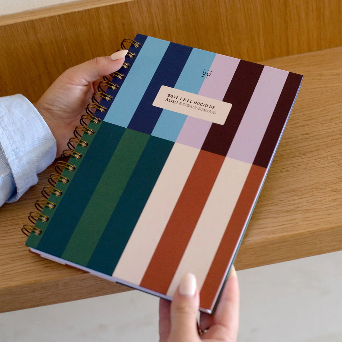 Libreta "Este es el inicio de algo extraordinario"-UO