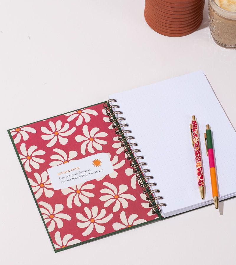 Libreta "La vida son las cosas que te pasan ahora"-UO