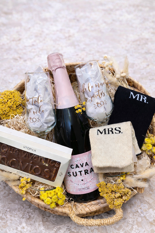 Cesta Regalo ¡Que vivan los novios! - Be Love