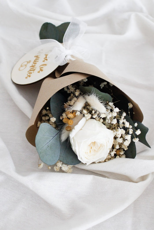 Ramo Pequeño Con Flores Preservadas Sois los siguientes-Be Love