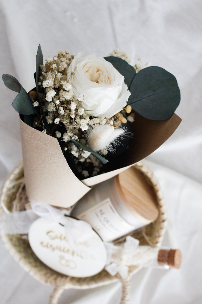 Cesta regalo “Sois los siguientes”- Be Love