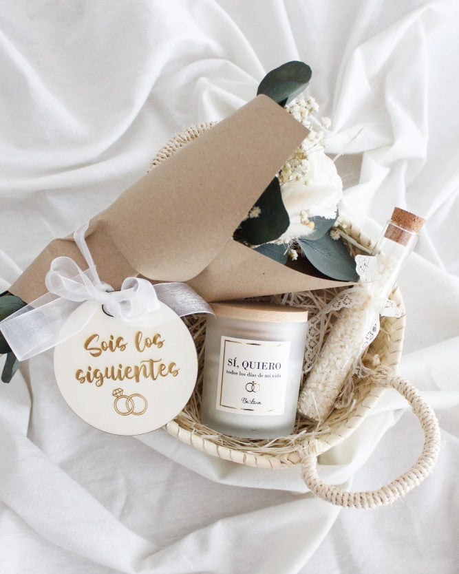 Cesta regalo “Sois los siguientes”- Be Love