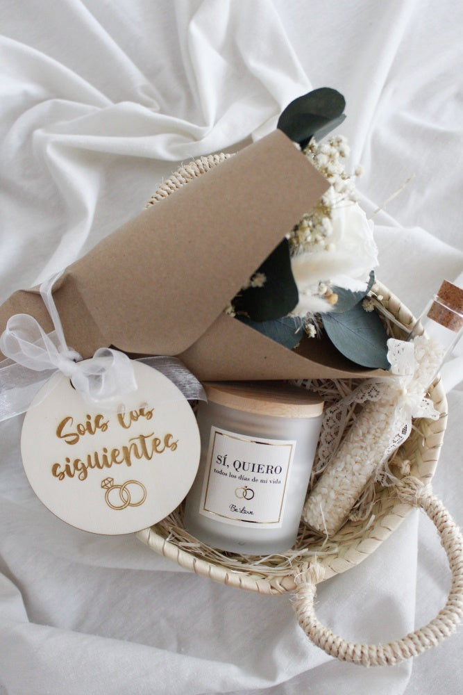 Cesta regalo “Sois los siguientes”- Be Love