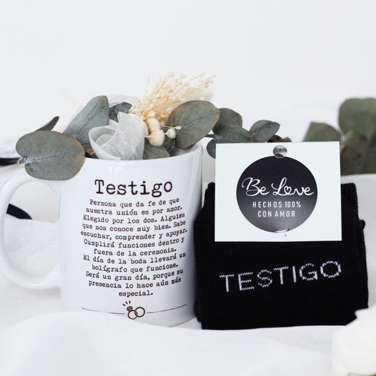 Kit taza y calcetines Testigo Negro- Be Love