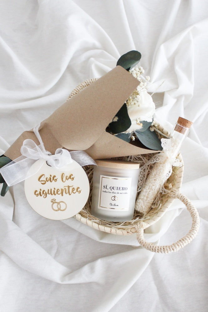 Cesta regalo “Sois los siguientes”- Be Love