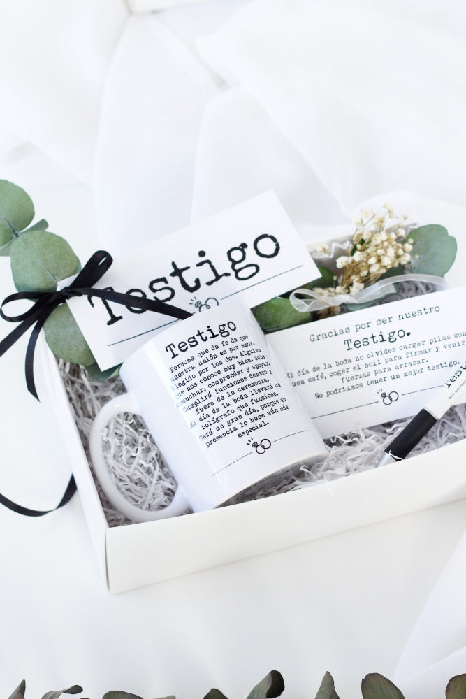 KIT TESTIGO - TAZA+ BOLI + POSTAL EN CAJITA - Be Love
