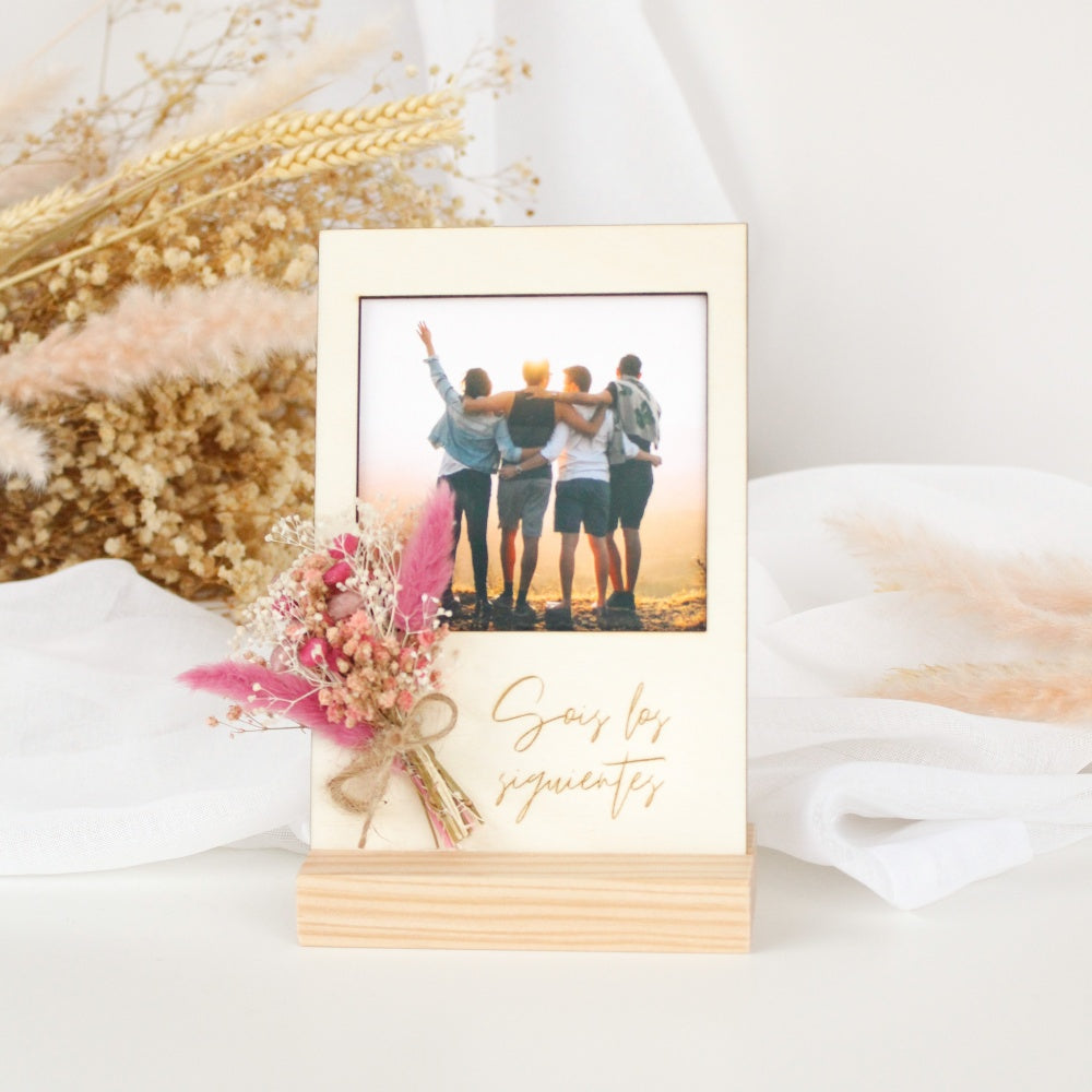 Marco de fotos Personalizable con Flor- Be Love