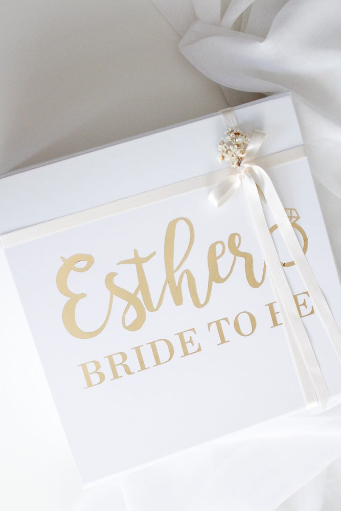 BRIDE TO BE -BEAUTY BOX PERSONALIZADA