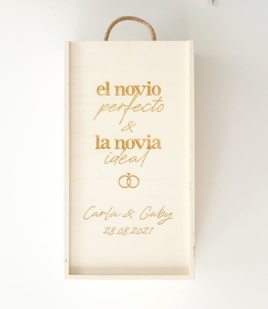 CAJA DE VINO EL NOVIO PERFECTO Y LA NOVIA IDEAL  PERSONALIZADA- Be Love