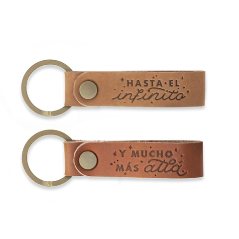 Pack Llaveros de Cuero HASTA EL INFINITO Y MUCHO MÁS ALLÁ- The Great Moustache