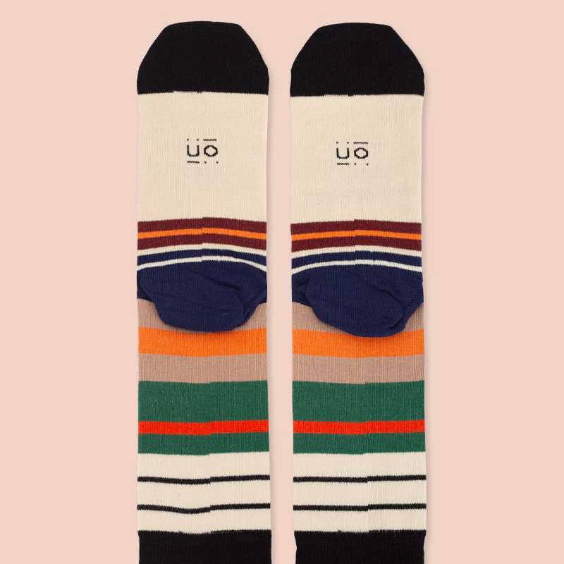 Calcetines SER EL GUAPO DE LA FAMILIA NO ES FÁCIL - UO*