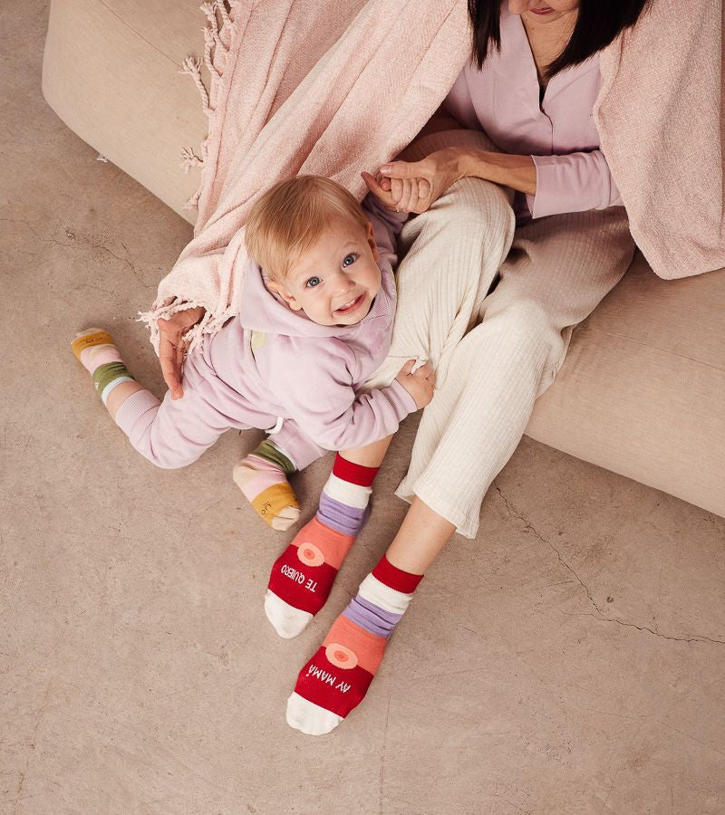 Calcetines AY MAMÁ, TE QUIERO - UO*