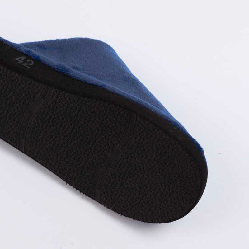 Zapatillas EL GUAPO DE LA FAMILIA - UO*