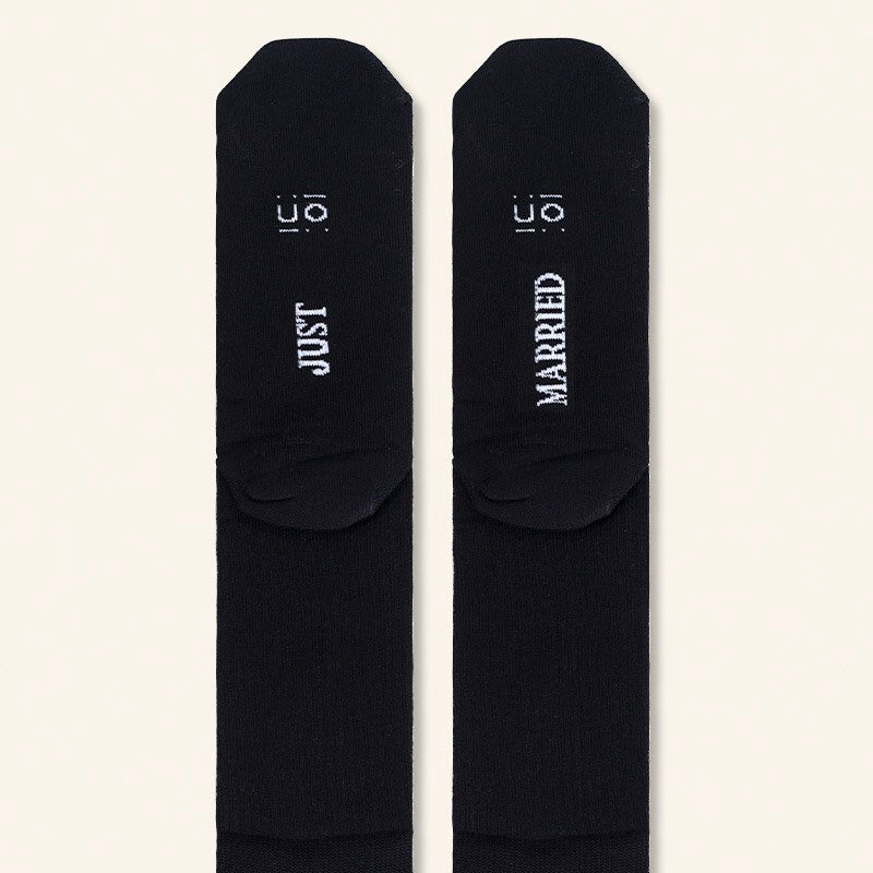 Calcetines MR JUST MARRIED - UO*