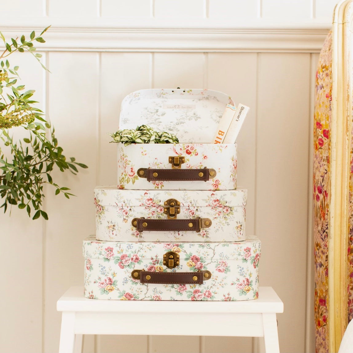 Maleta WILD ROSE Suitcase - Sass & Belle