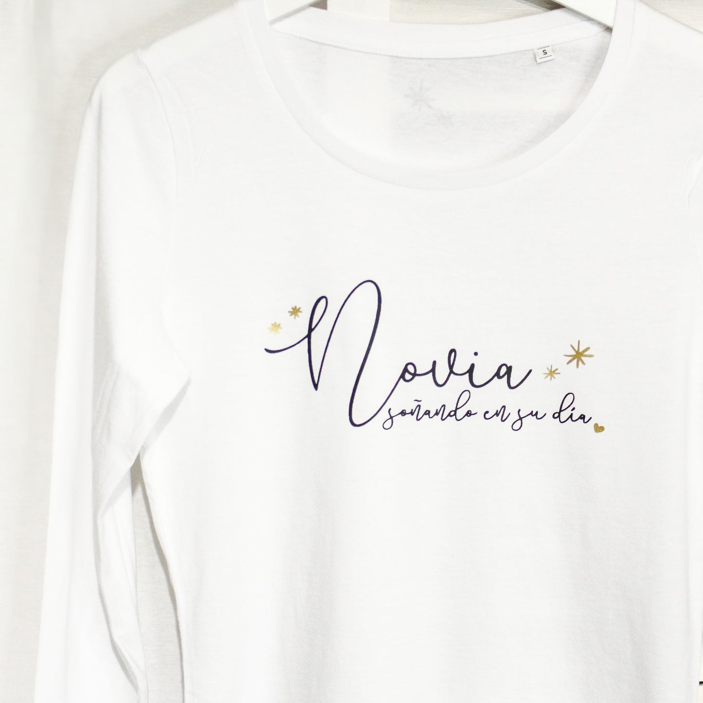 CAMISETA MANGA LARGA “NOVIA, soñando en su día”