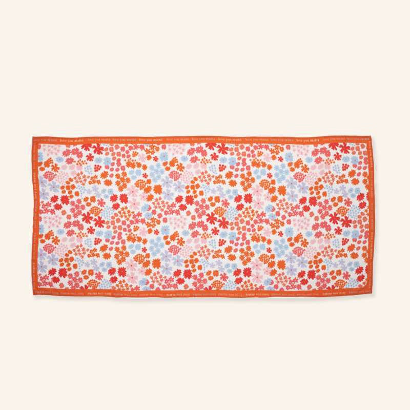 Pañuelo Rectangular LOVE YOU MAMÁ - UO*