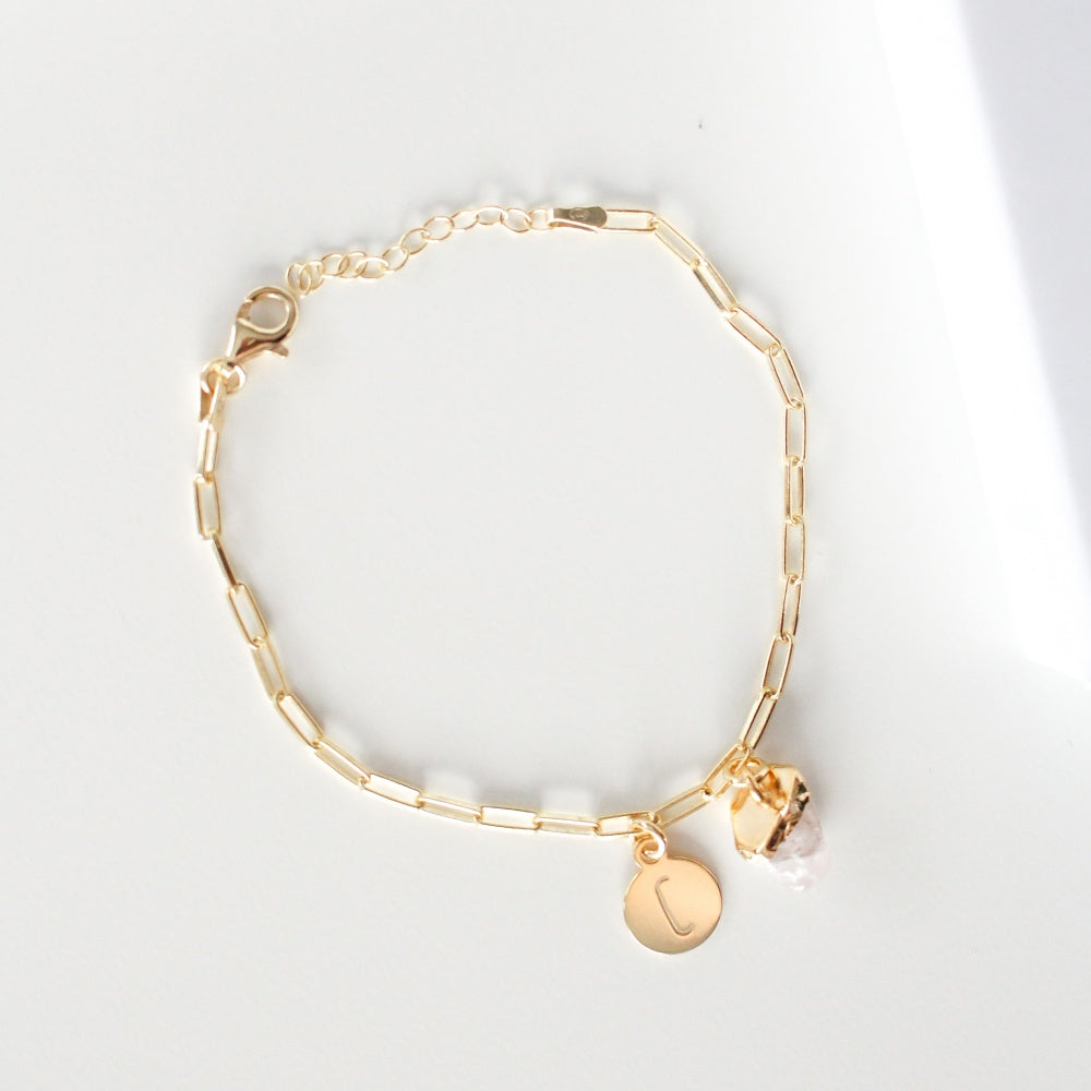 Pulsera de Plata con Inicial y Piedra Cuarzo Rosa en cajita "NO PUEDO DAR EL SÍ SIN TENERTE A MI LADO"-Be Love