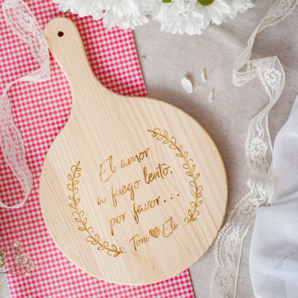 TABLA DE MADERA COCINA-PERSONALIZADA- EL AMOR A FUEGO LENTO...