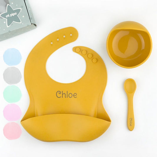 Vajilla con babero, bol y cuchara de silicona PERSONALIZADA / VARIOS COLORES- MI PIPO